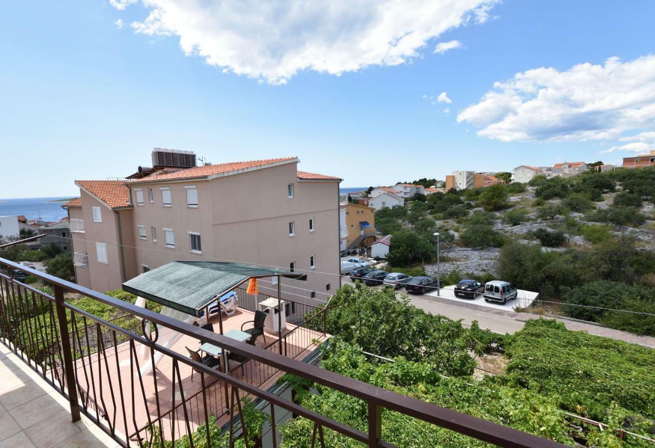 Apartments Jere Proto Primosten Exterior photo