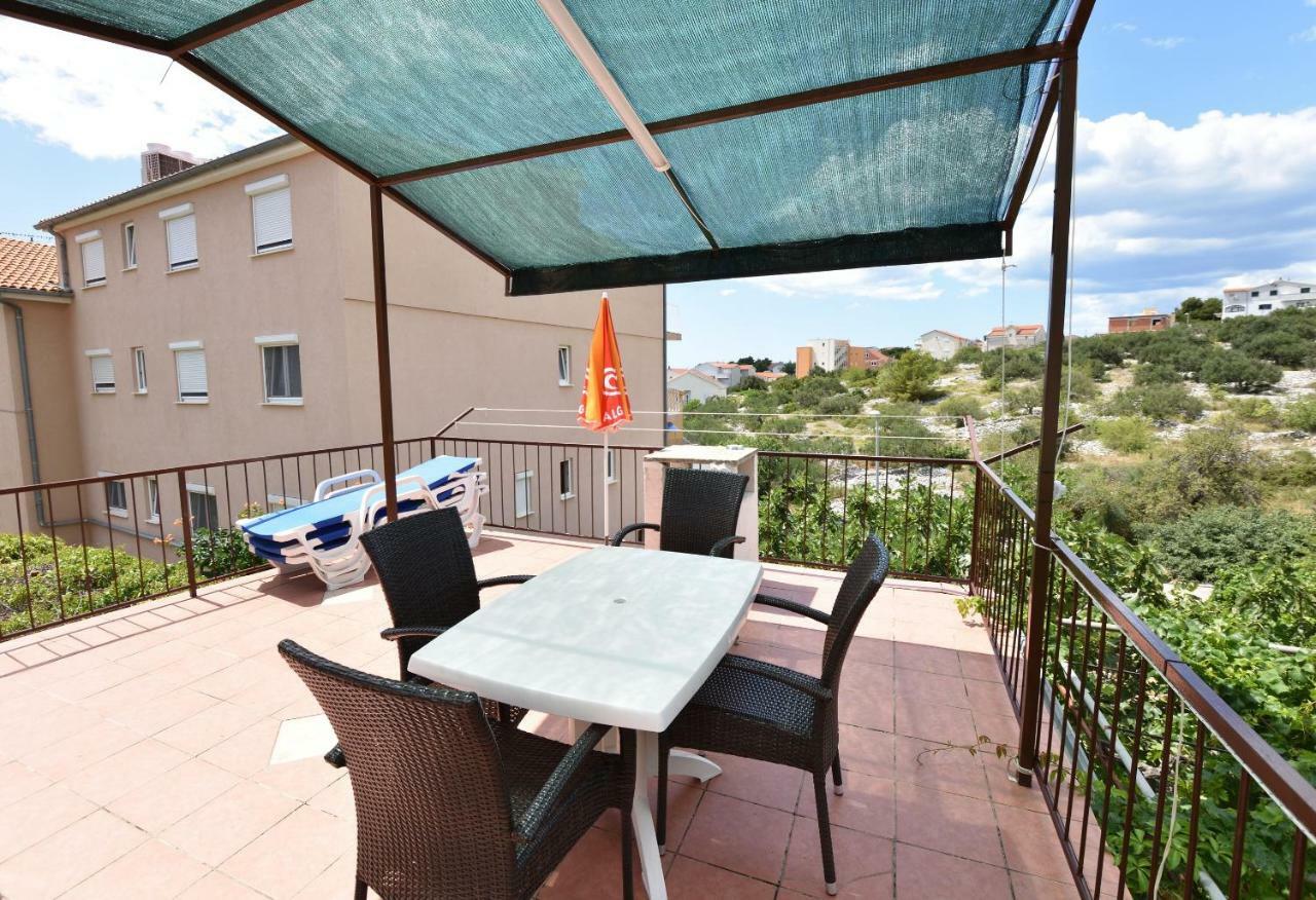 Apartments Jere Proto Primosten Exterior photo